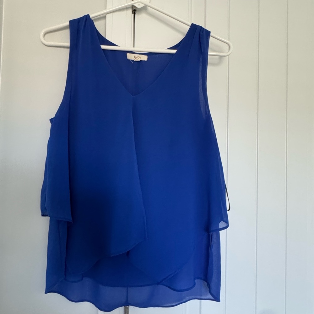 Elegant Blue Sleeveless Top